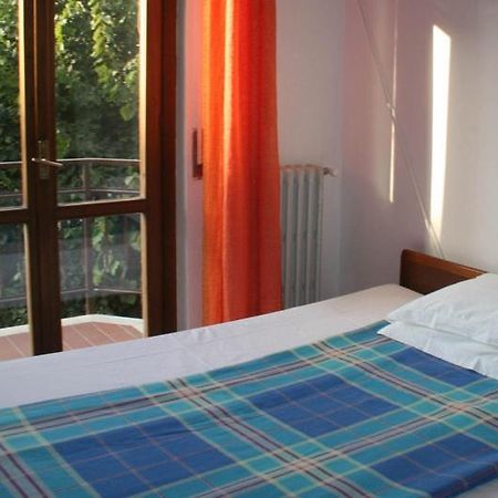 Family Inn Pero Luaran gambar