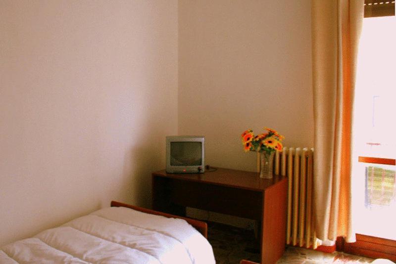 Family Inn Pero Bilik gambar